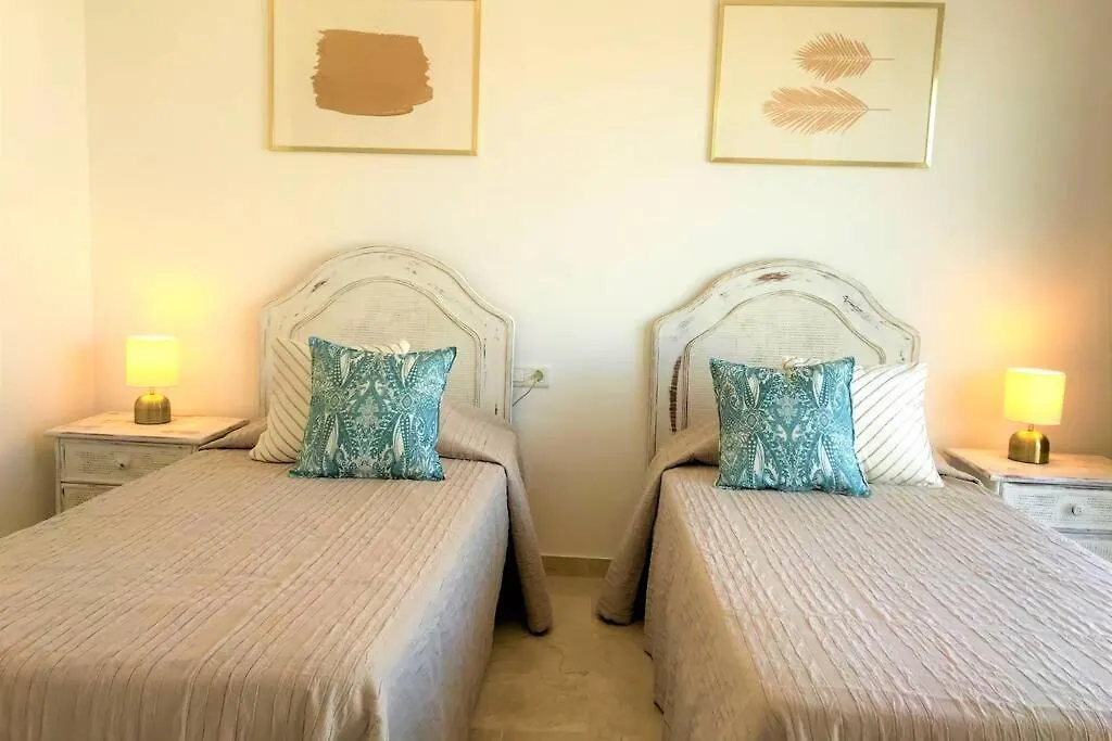 Penthouse Bermuda Beach 2 Эстепона Апартаменты